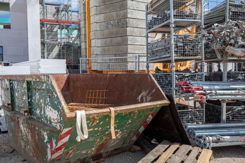 Commercial Skip Hire Services Cardiff