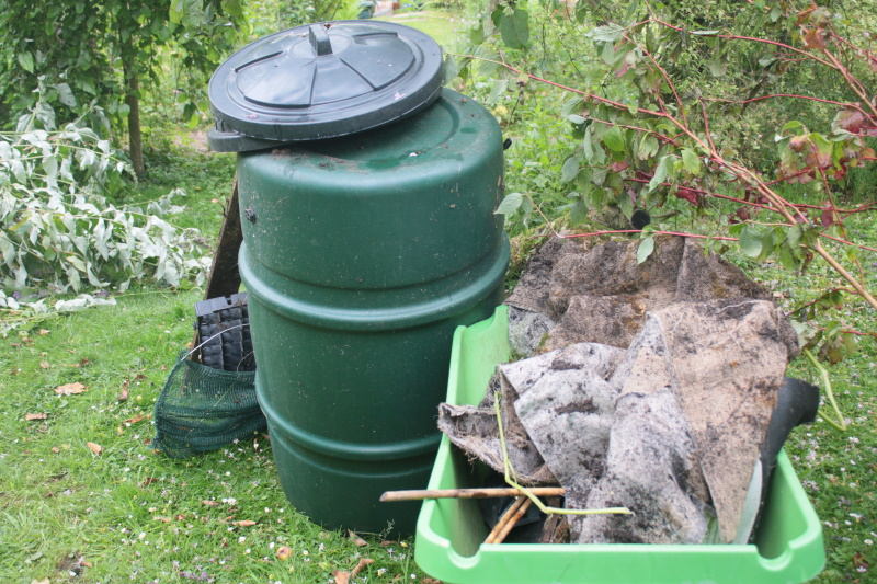 Garden Waste Skip Hire